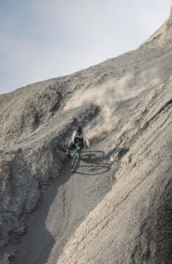 Santa Cruz Bullit GX AXS Electric Mountain Bike – Bosch CX